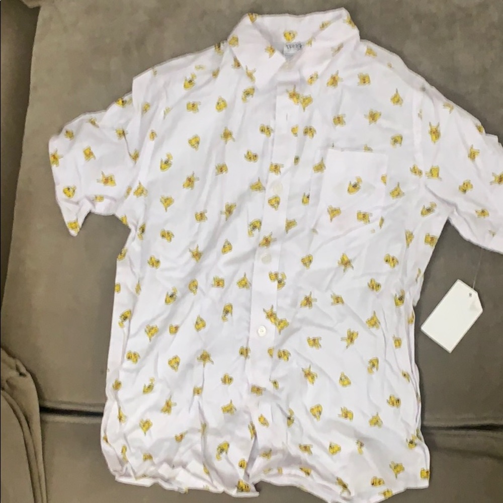 NWT youth med Pokémon shirt